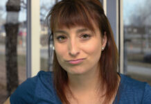 Držala sam u ruci požutelo pismo pokojne majke, a ocu su suze lile niz lice: Ono što sam upravo saznala otvorilo je pandorinu kutiju i razbilo me na komade Držala sam u ruci požutelo pismo pokojne majke, a ocu su suze lile niz lice: Ono što sam upravo saznala otvorilo je pandorinu kutiju i razbilo me na komade - featured image