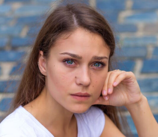 Milica iz Valjeva plakala je dok su je udavali za komšiju kog nije volela: Govorili su joj ćuti i trpi dobar je domaćin, a onda je jedna noć promenila sve Milica iz Valjeva plakala je dok su je udavali za komšiju kog nije volela: Govorili su joj ćuti i trpi dobar je domaćin, a onda je jedna noć promenila sve - featured image